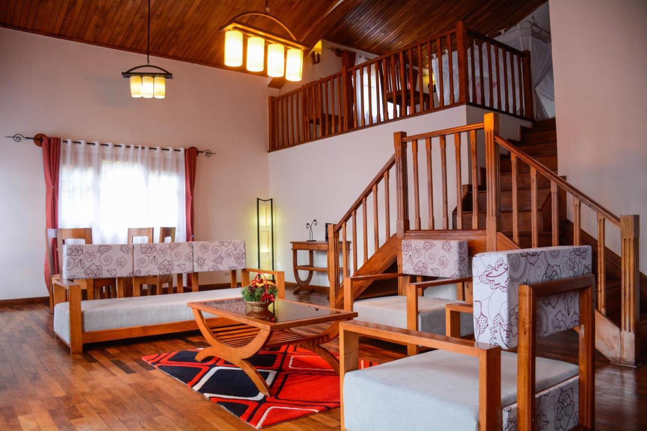 Andasibe Cyperus Hotel Moramanga Exteriör bild